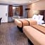 Laguna Inn and Suites