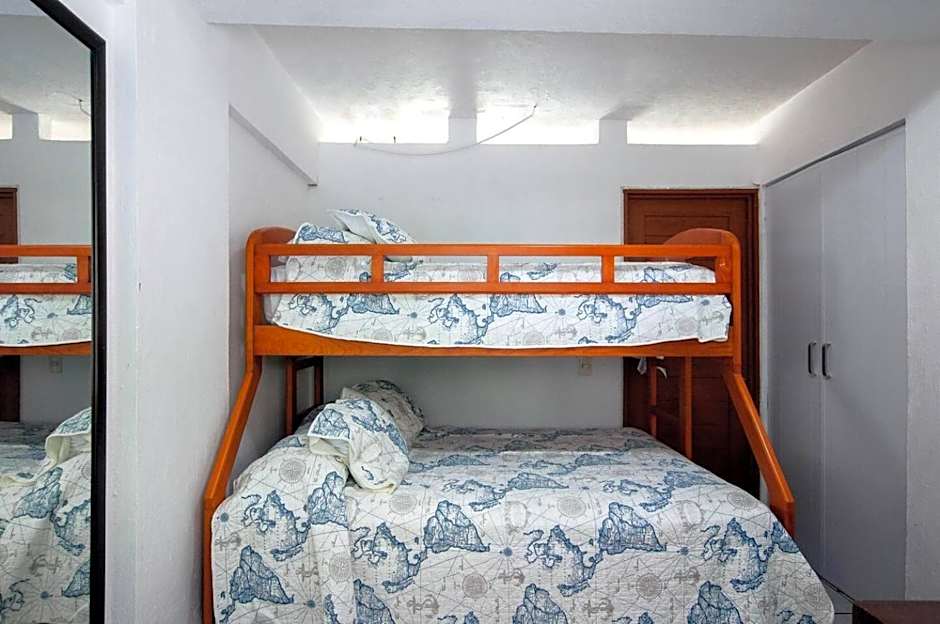 Marina Suites by Andiani Travel