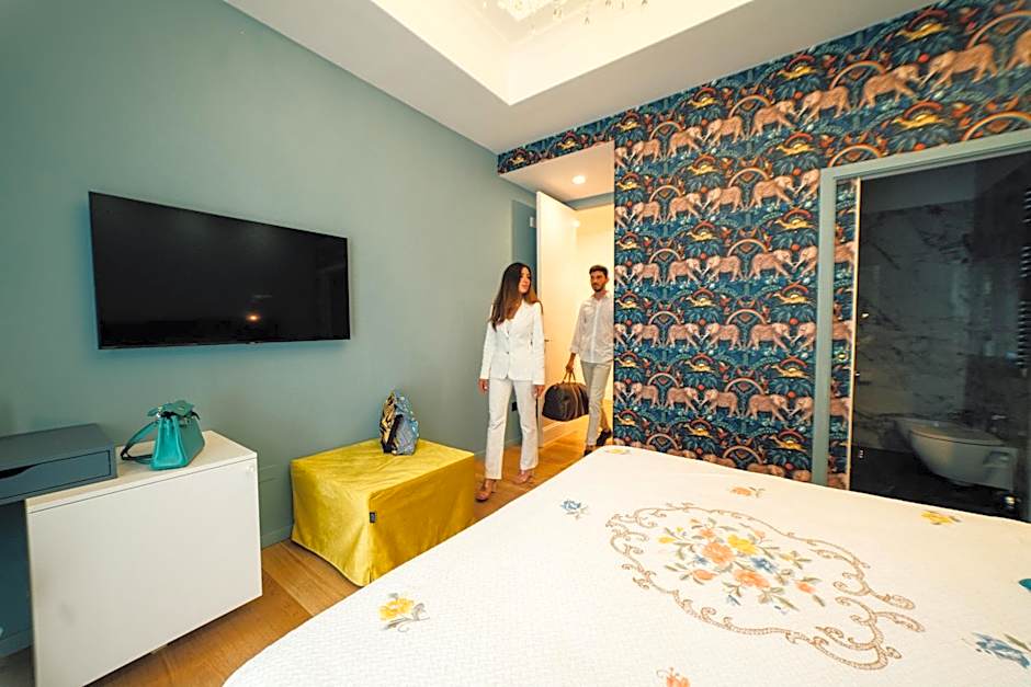 Aron Only Suites Bed and Breakfast