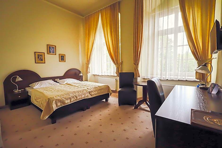 Pałac Spiż Miłków koło Karpacza