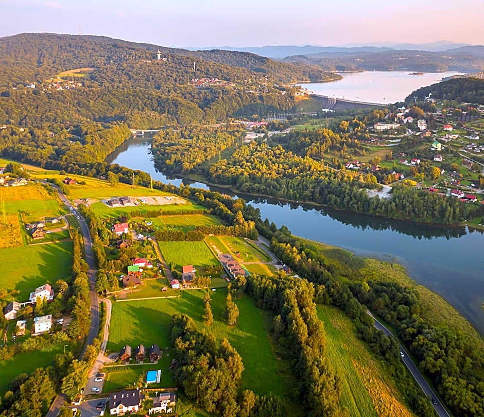 Chaty Trzy 731-950-635