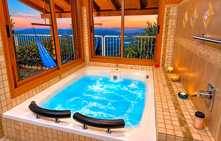 Ohn-Bar Guesthouse