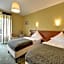 Hotel Belweder - przy hotelu Golebiewski