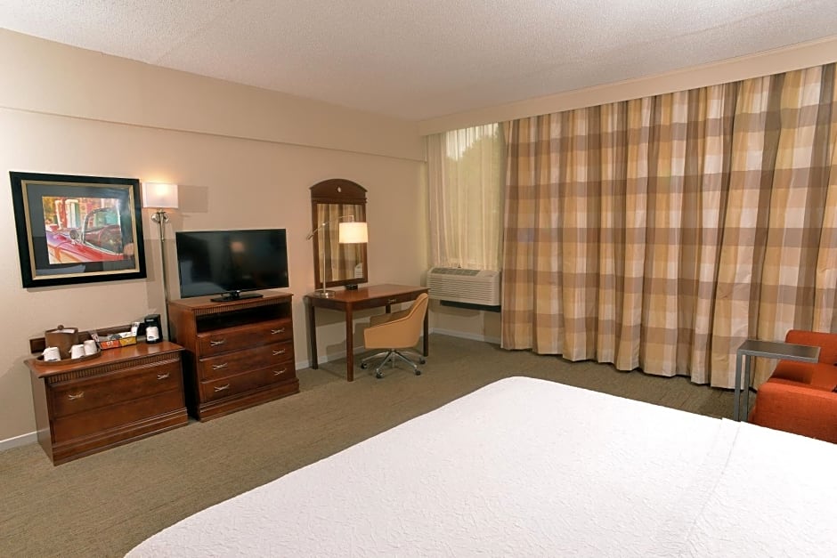 Hampton Inn Springfield-South