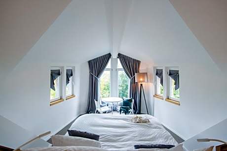 Suite with City View