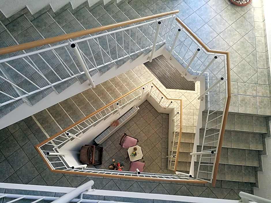 Hotel & Restaurant Bergfried