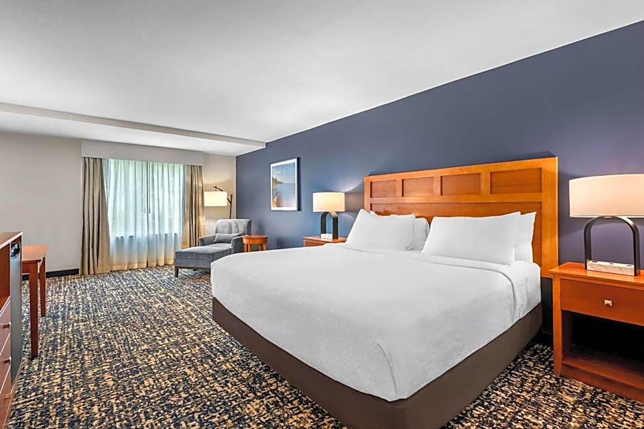 Wyndham Bloomington - Mall of America