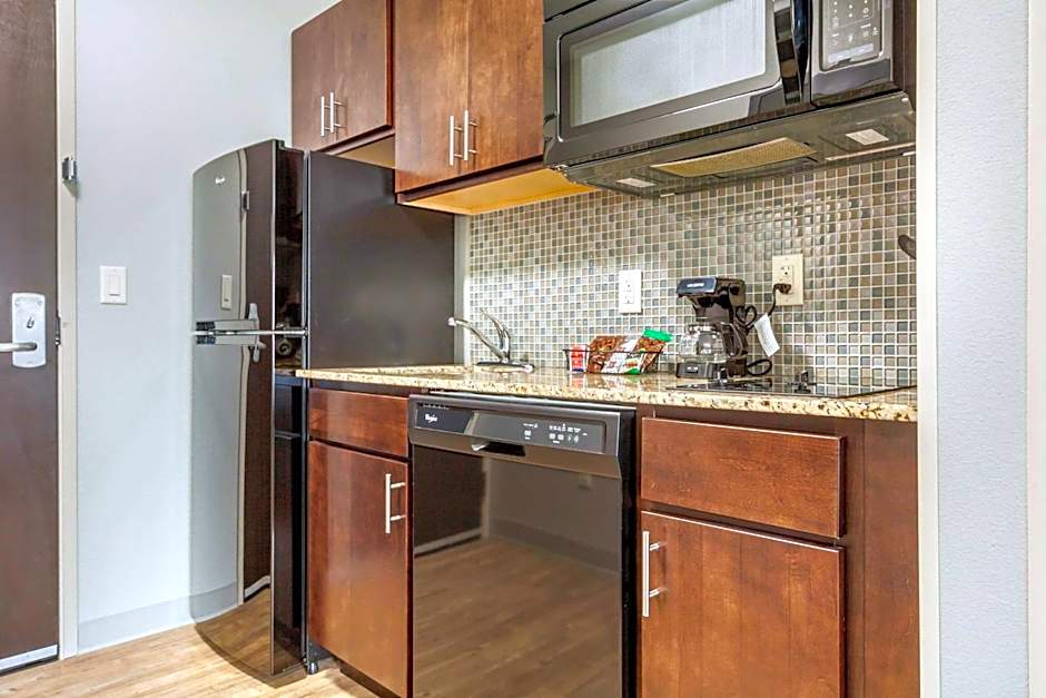 MainStay Suites Lincoln University Area