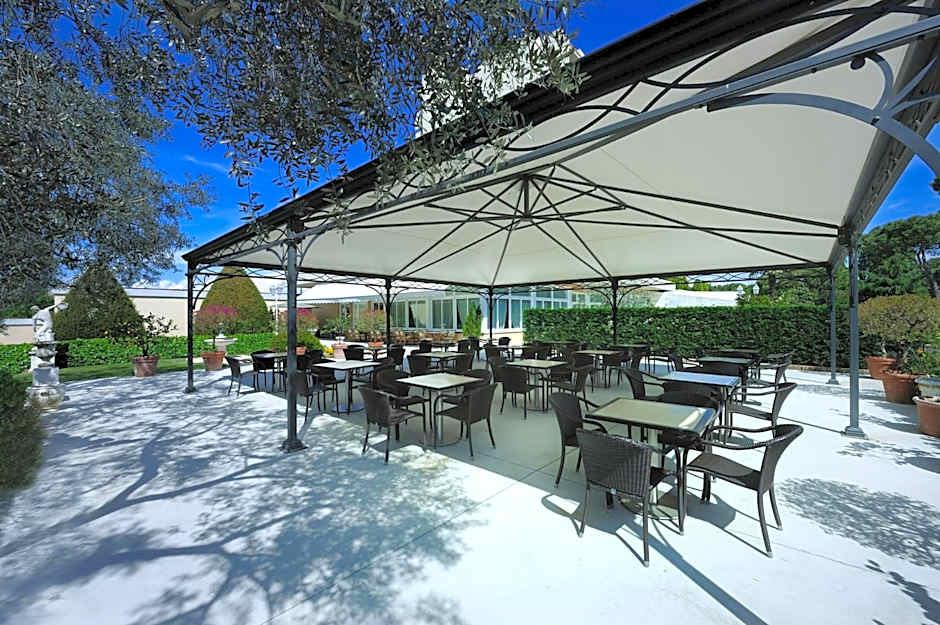 Hotel Des Bains Terme