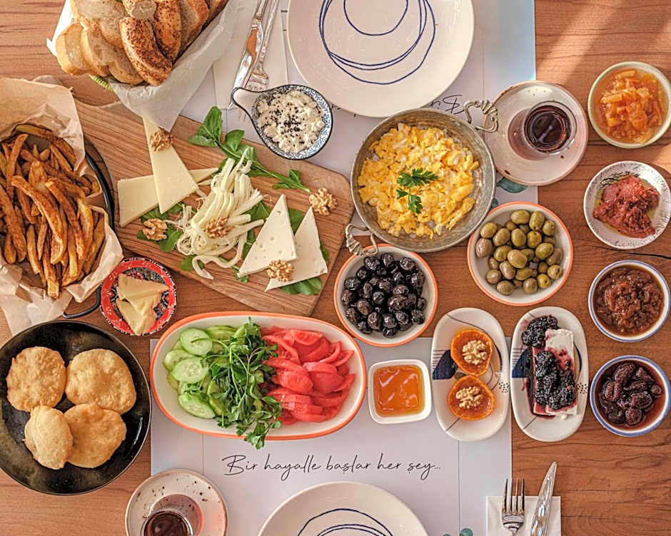 Çeşme Pürhayal Pansiyon