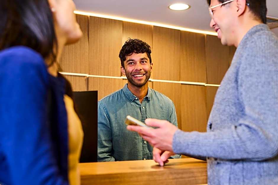 Brady Apartment Hotel Flinders Street