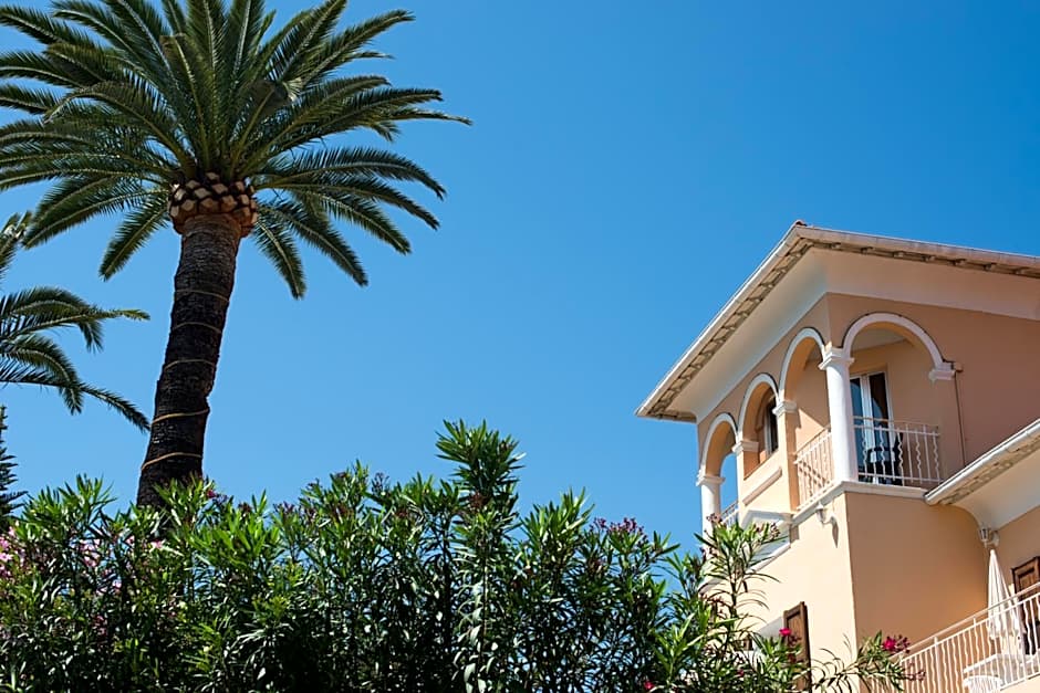 Hotel et Appartements Reine D'Azur