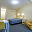 Mayfair Plaza Motel and Apartments