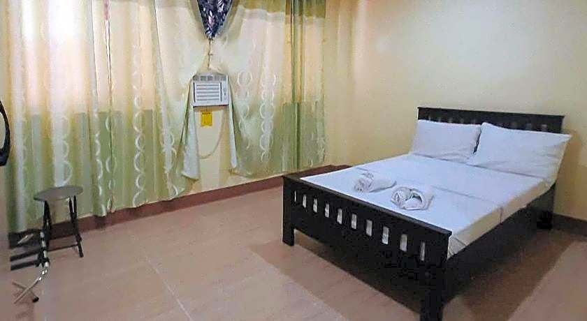 RedDoorz @ Johsons Pension House Butuan City