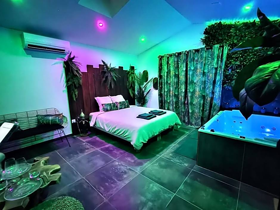 La Jungle Room