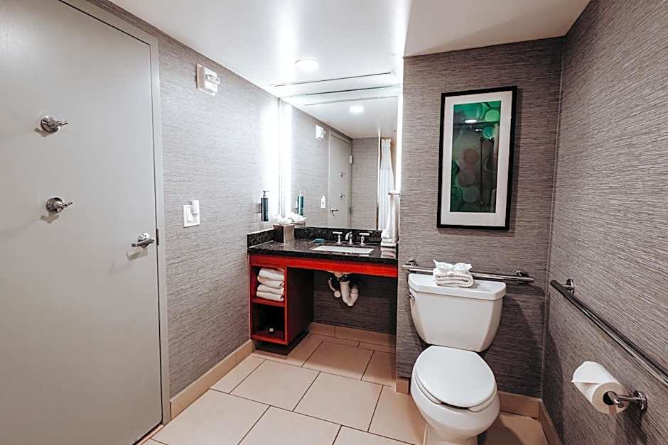 DoubleTree By Hilton Guest Suites & Conf. Center Chicago Downers Grove