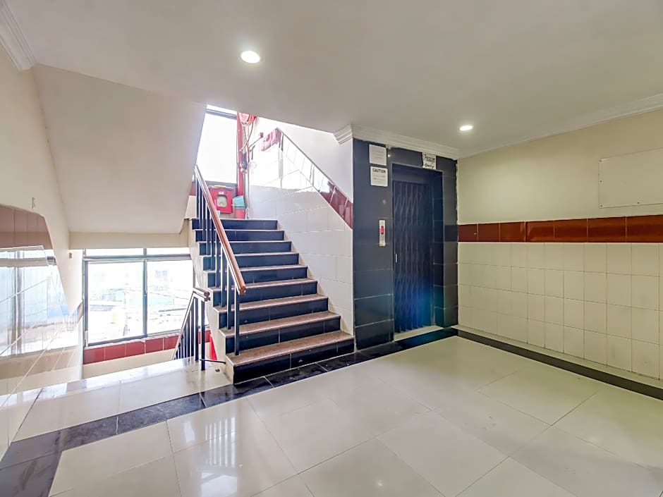 Hotel O Srinivasa Residency