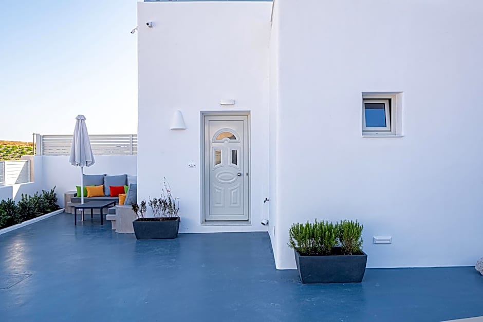 Santoterra Antigua Suites