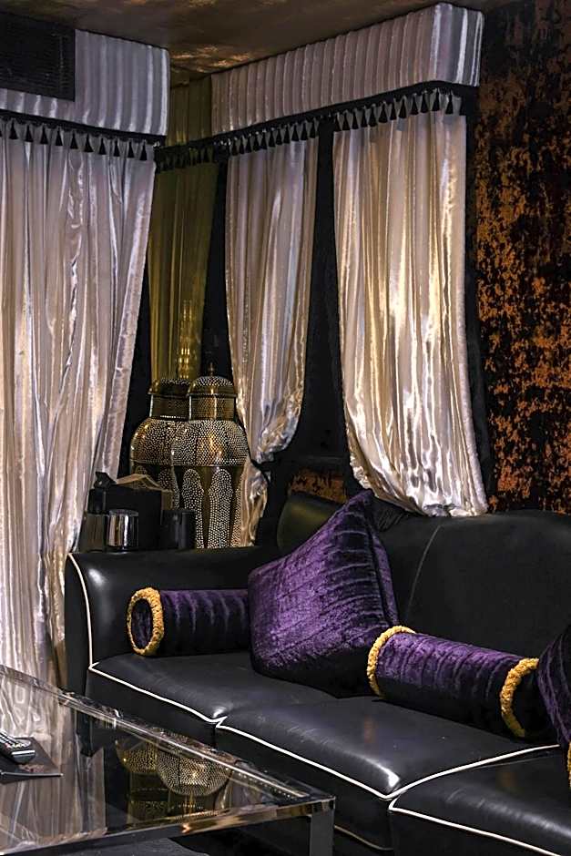 Crazy Bear Beaconsfield