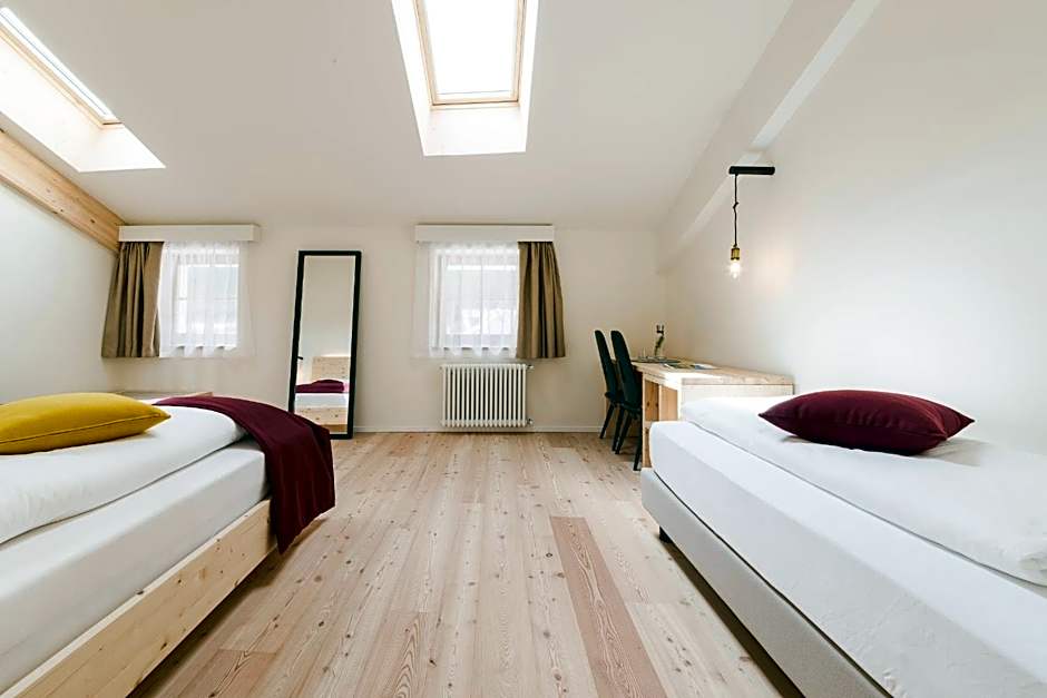 Zum Hirschen Boutique Hotel Val di Non