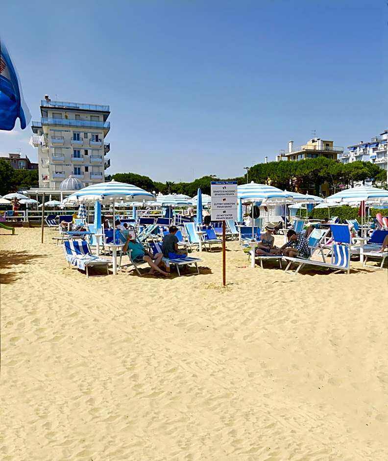 Hotel La Brezza frontemare