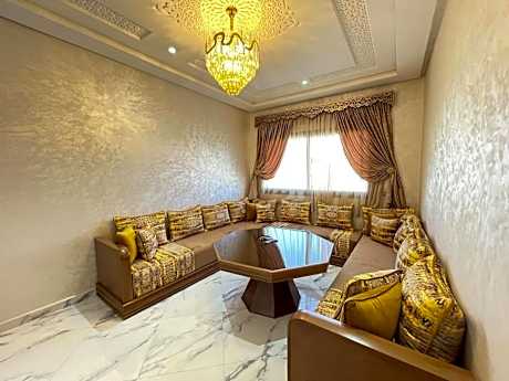 Lumière douce du matin 3 & Restaurant