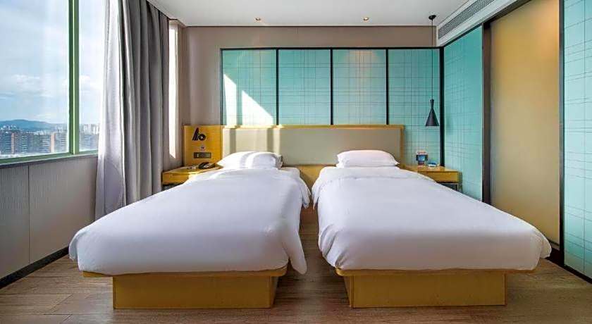 Echarm Hotel Yangjiang Baili Plaza