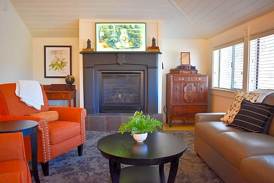 McCall House Boutique Hotel