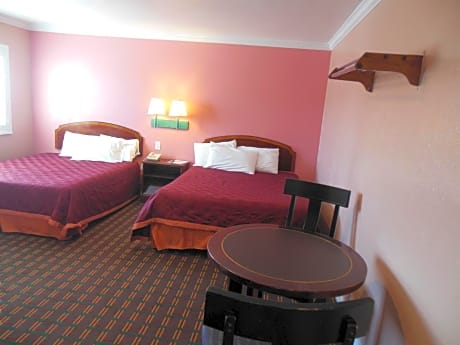 Queen Room with Two Queen Beds