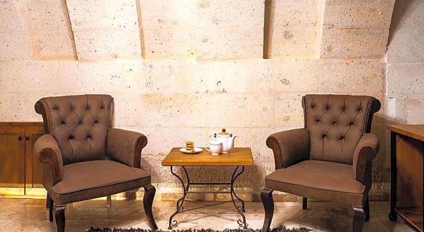 Ares Cave Suites