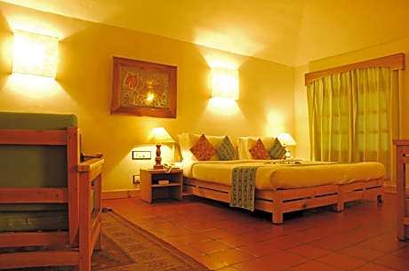 Spice Garden Cottage - Complimentary Cultural Performance for 30 Minutes