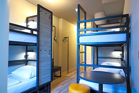 Bed in 4-Bed Dormitory Room