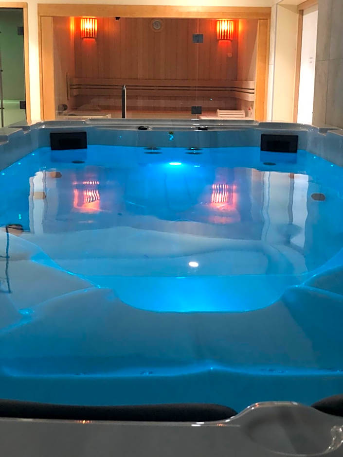 Eco-Domaine La Fontaine - HOTEL-SPA - 300 m Plage de la Fontaine aux Bretons