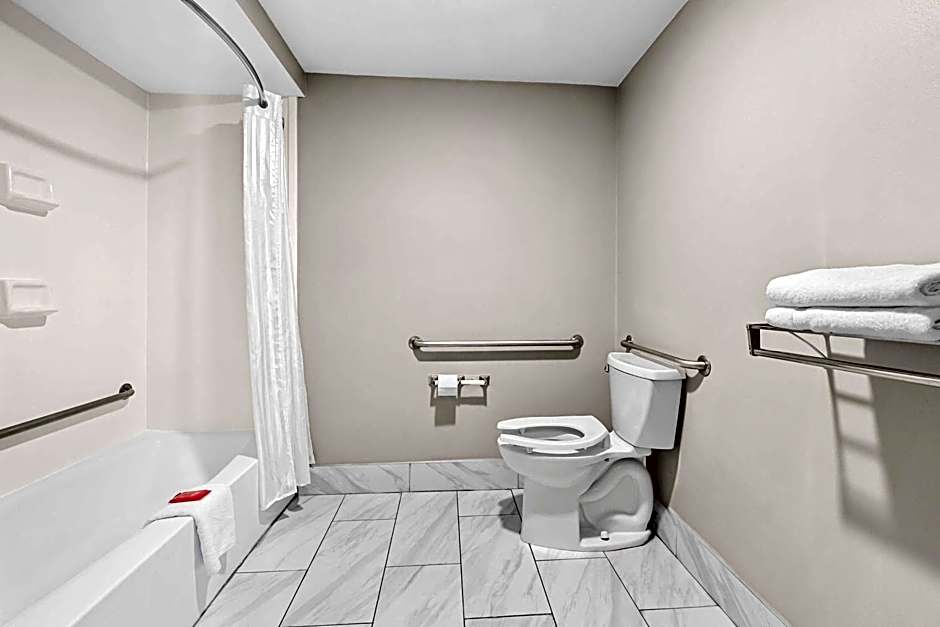 SureStay Plus Hotel by Best Western Southern Pines Pinehurst