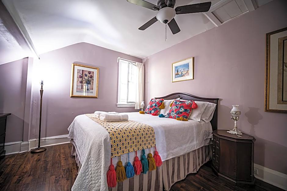 Blue Spruce Bed and Breakfast Muskoka