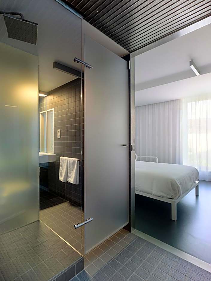 Moure Hotel