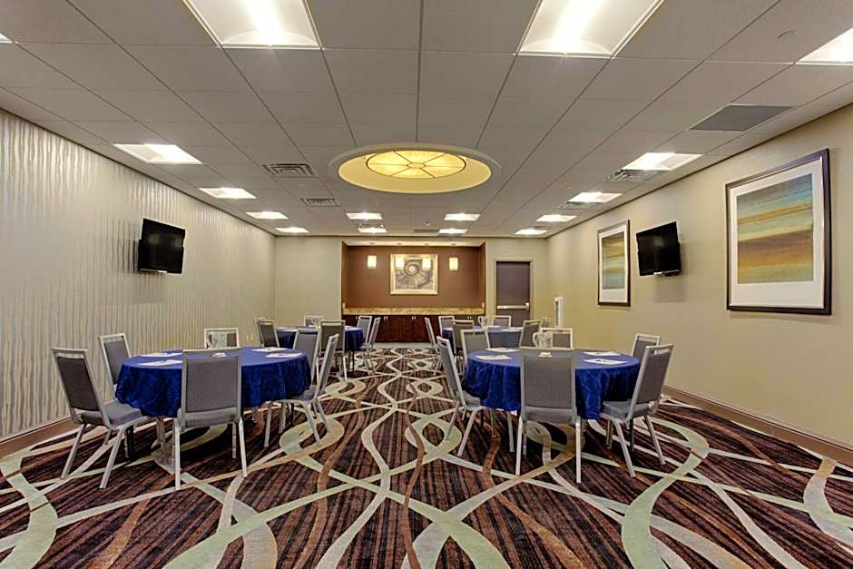 Holiday Inn Express Baltimore West - Catonsville By IHG