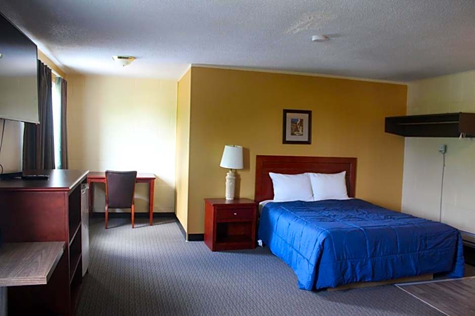 Esterhazy Motor Hotel