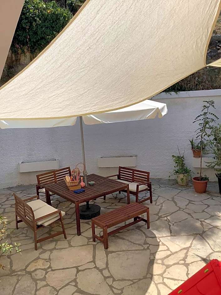 DVLNG 2 Bedroom & Dining Room Apartment