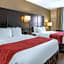Comfort Inn & Suites near Six Flags