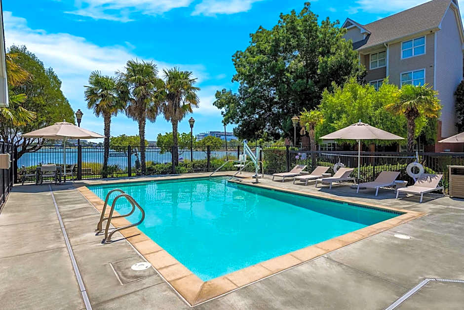 Sonesta ES Suites San Francisco Airport Oyster Point Waterfront