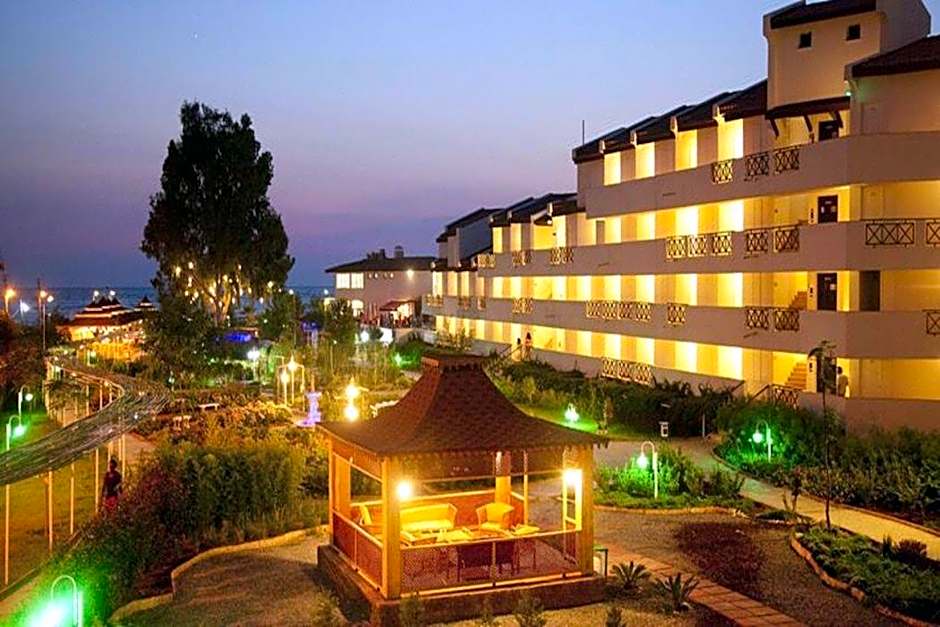 Sentinus Beach Hotel