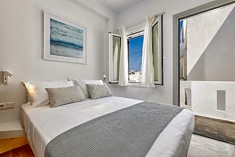 Deluxe Double Room with Shower