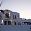 Amphitrite Suites Santorini