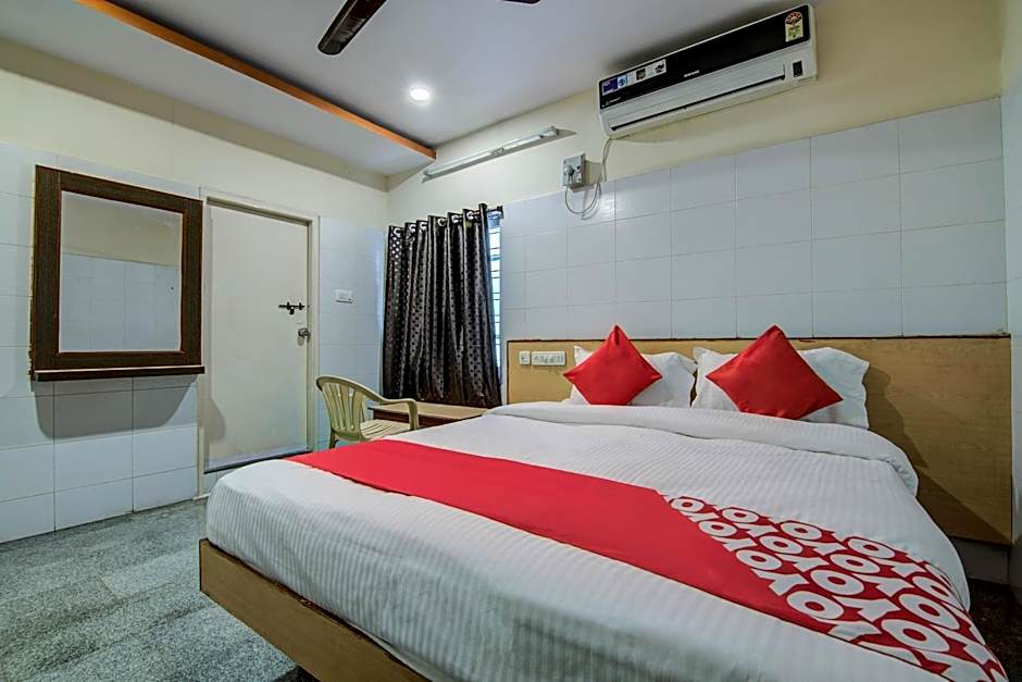 Hotel O Mayur's residency