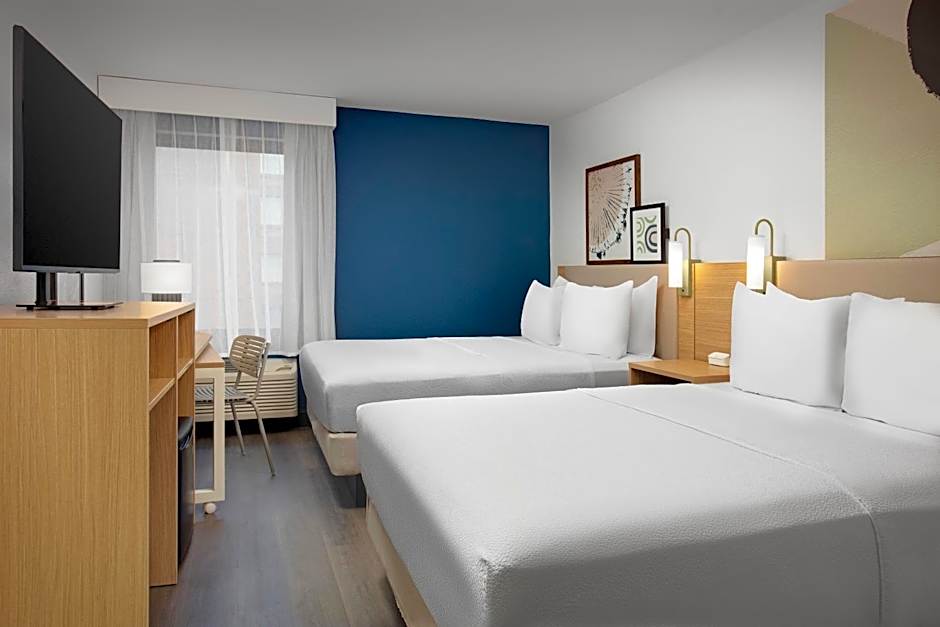 Spark by Hilton Atlanta Cumberland Ballpark