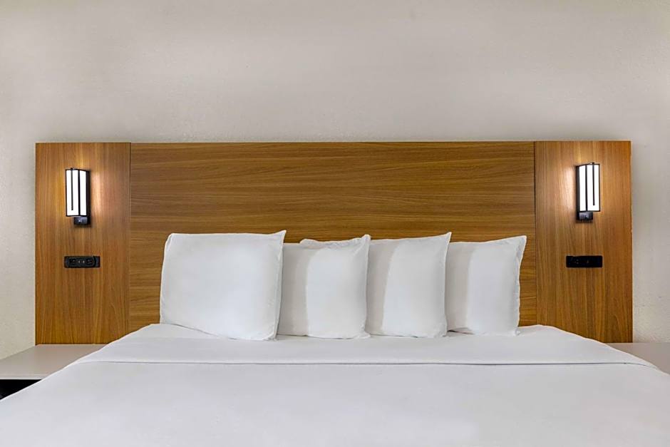 Motel 6-Santa Ana, CA