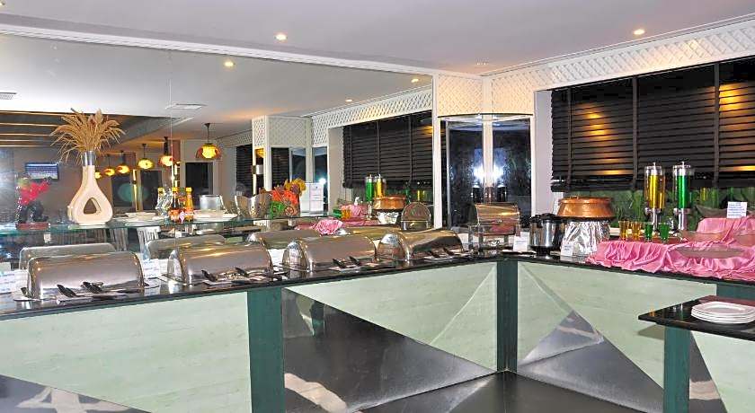 The Central Court Hotel