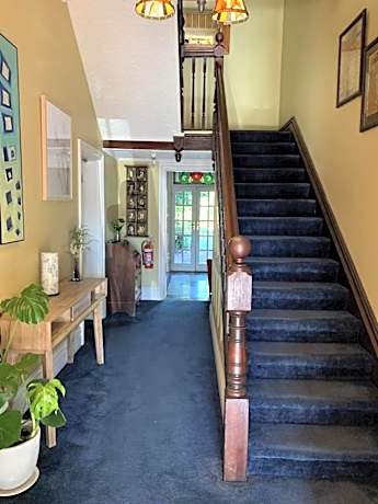 Avon Terrace Guest House