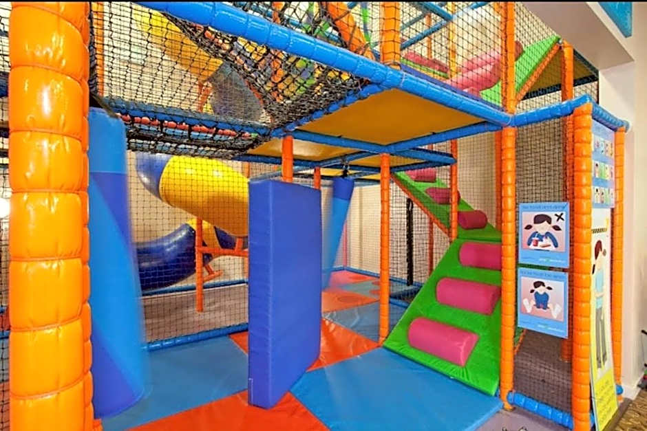 Tunstall view Caravan Holidays at Sand le Mere